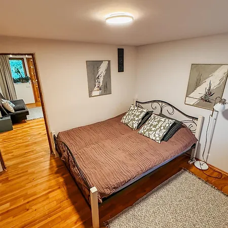 Apartment Little House