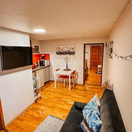 Apartment Little House *